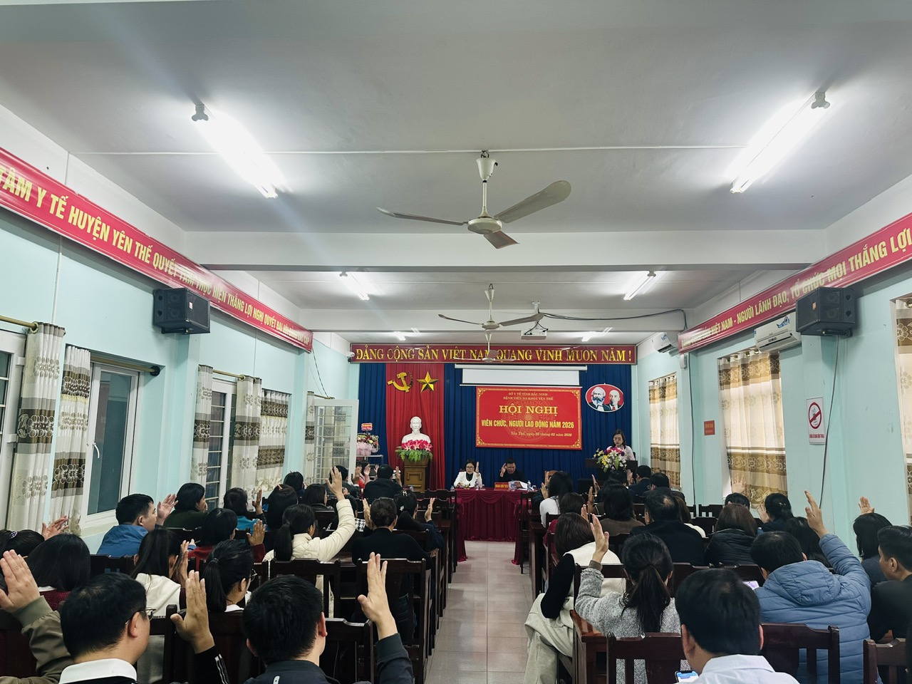 Hội nghị luôn đạt biểu quyết nhất trí cao