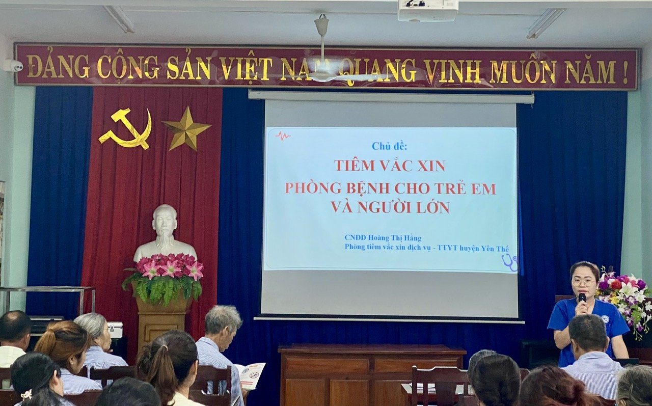 TRUNG TÂM Y TẾ HUYỆN YÊN THẾ TỔ CHỨC HỌP HỘI ĐỒNG NGƯỜI BỆNH THÁNG 3 NĂM 2024, PHỐI HỢP TRUYỀN...